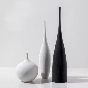 Vase en céramique noir