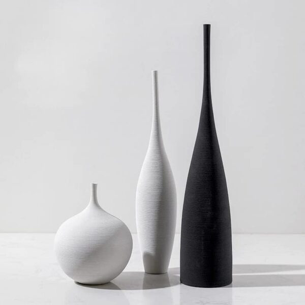 Vase en céramique noir