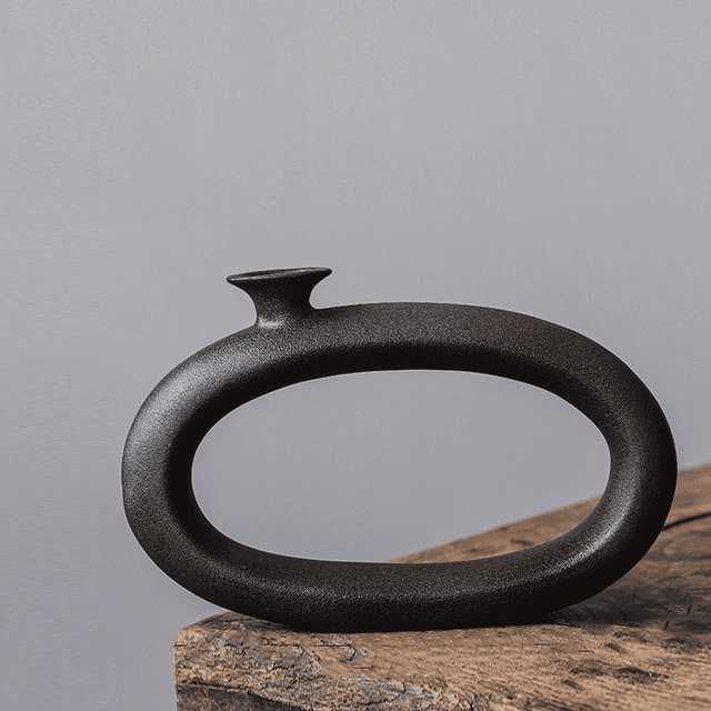 vase en céramique noir
